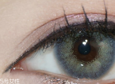 怎樣讓睫毛變長(zhǎng)變翹？下眼線還可以畫(huà)出來(lái)