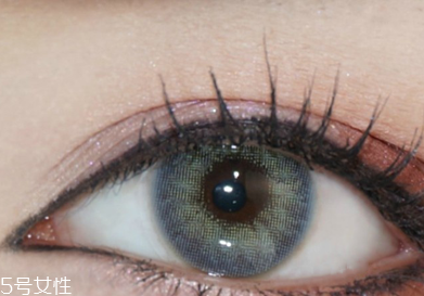 怎樣讓睫毛變長(zhǎng)變翹？下眼線還可以畫(huà)出來(lái)