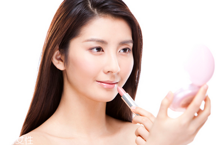 怎樣讓睫毛變長(zhǎng)變翹？下眼線還可以畫(huà)出來(lái)