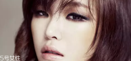 單眼皮眼妝雷區(qū)有哪些？切忌濃妝艷抹