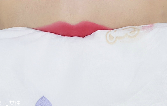 啞光口紅適合什么樣的人？這些口紅一樣都不能少