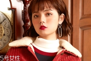 燈芯絨衣服怎么搭配？帶你提升時尚感與高級感