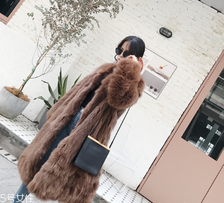 皮草什么時候買最便宜？小編教你輕松省錢