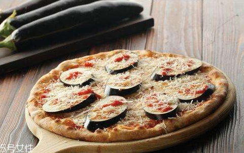 烤箱烤披薩多長時(shí)間 烤箱烤披薩時(shí)間控制