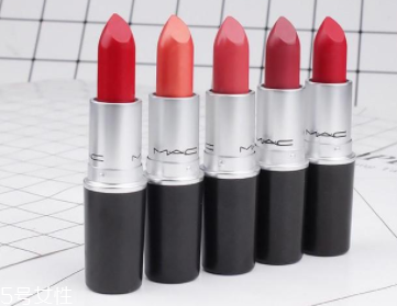 年會這樣妝，讓你氣場碾壓全場！