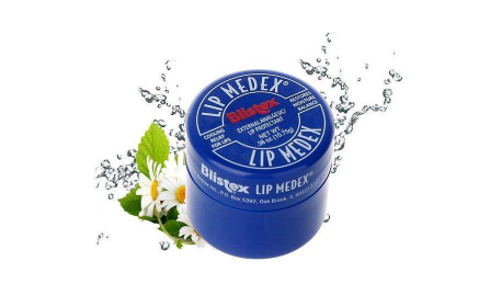 天天涂唇膏有什么好處和壞處？持久水潤(rùn)一整天