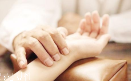 濕氣重不能吃哪些水果？西瓜香蕉不要吃