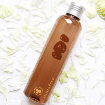 油性肌膚適合用什么品牌的護膚品？這6款產(chǎn)品拯救大油田