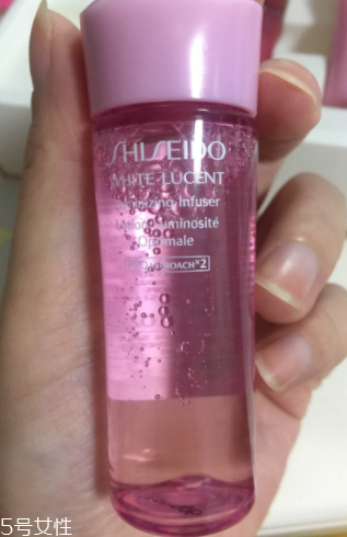 化妝誤區(qū)有哪些？11個常見的化妝誤區(qū)