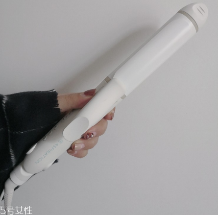 lansam卷發(fā)棒和aspiration卷發(fā)棒哪個好用？護(hù)發(fā)方法