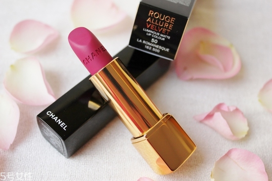 唇色深適合什么顏色口紅？多嘗試才會找到最適合自己的