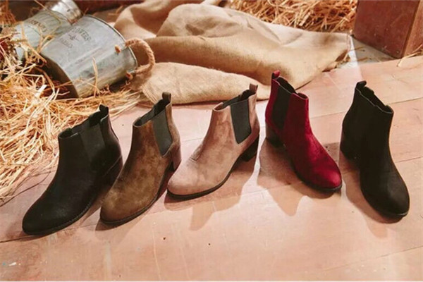 切爾西靴怎么選擇與搭配 切爾西靴怎么選擇與搭配