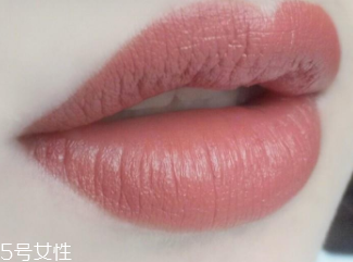 Mac口紅哪個顏色最火？6款最愛唇色試色