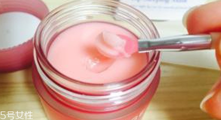 蘭芝唇膜要洗嗎？蘭芝唇膜不可以吃