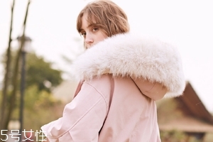 冬天穿什么羽絨服顯瘦？教你做冬日小妖精