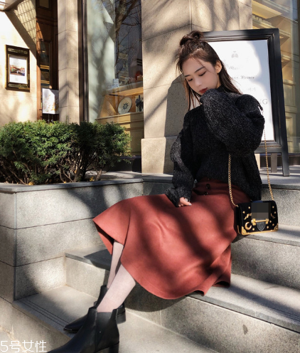 毛衣可以用滾筒洗衣機洗嗎？輕柔呵護要小心