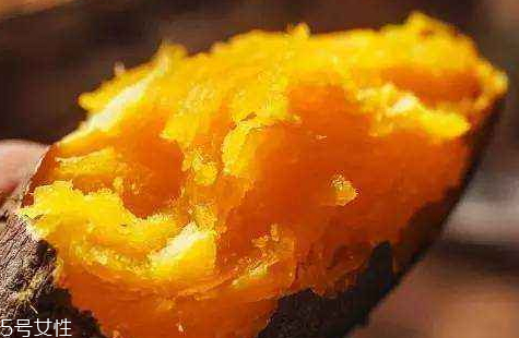 微波爐烤紅薯用光波還是微波 微波爐烤紅薯注意事項(xiàng) 微波爐烤紅薯用光波還是微波 微波爐烤紅薯注意事項(xiàng)