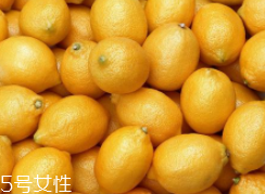 檸檬精油能加在哪些護(hù)膚品中？少量添加都可以