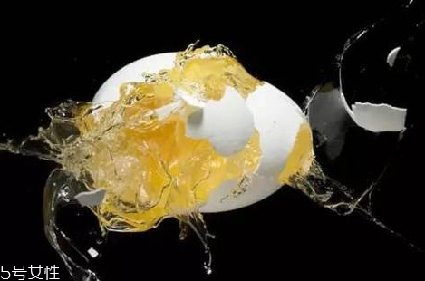 微波爐為什么不能熱雞蛋 可能會爆炸 微波爐為什么不能熱雞蛋 可能會爆炸