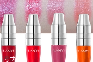 唇釉和口紅哪個不容易掉色？