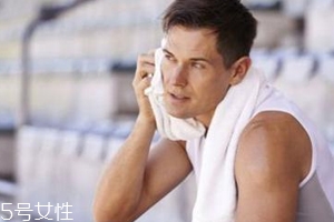 出很多汗是有益的嗎？出汗并不能排出有害物質(zhì)