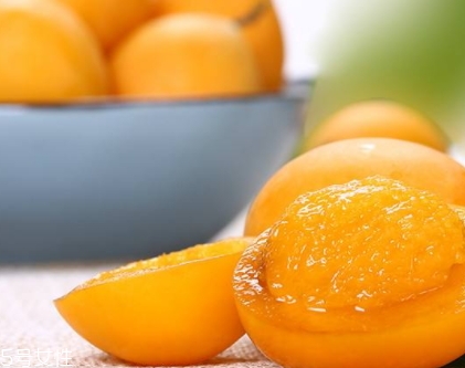 枇杷芒怎么吃？枇杷芒的皮可以吃