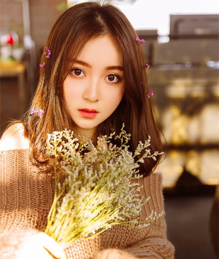 圓臉妹子適合什么發(fā)型？短發(fā)更能突顯氣質(zhì)