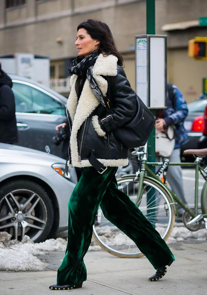 毛領皮衣搭配女款圖片 帥到?jīng)]朋友