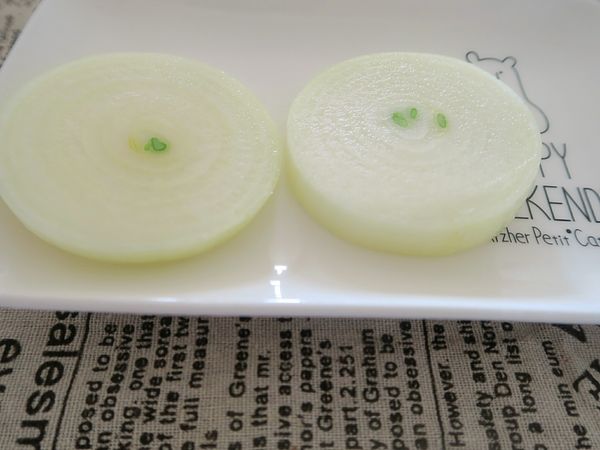 洋蔥圈怎么做好吃 輕盈脆口的做法 洋蔥圈怎么做好吃 輕盈脆口的做法