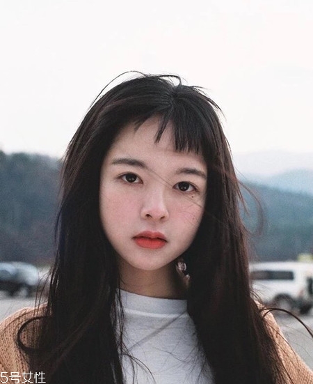 圓臉妹子適合什么發(fā)型？短發(fā)更能突顯氣質(zhì)