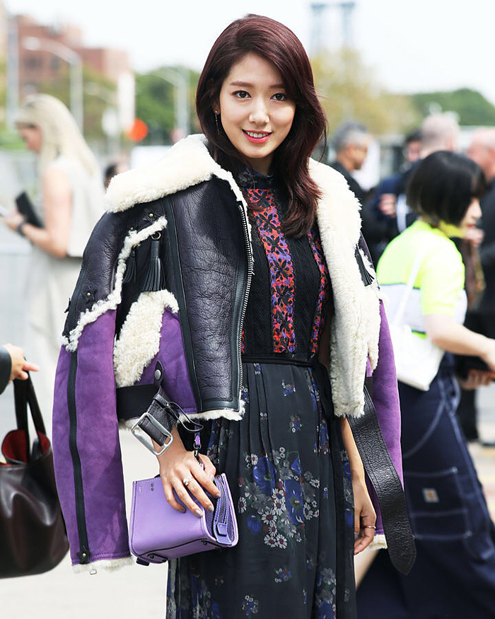 毛領皮衣搭配女款圖片 帥到?jīng)]朋友