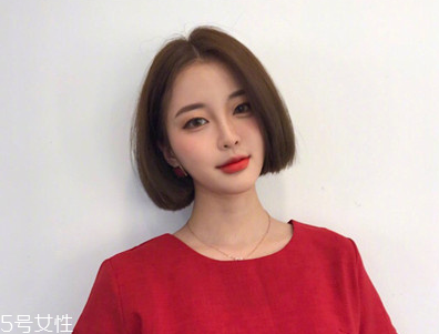 圓臉妹子適合什么發(fā)型？短發(fā)更能突顯氣質(zhì)