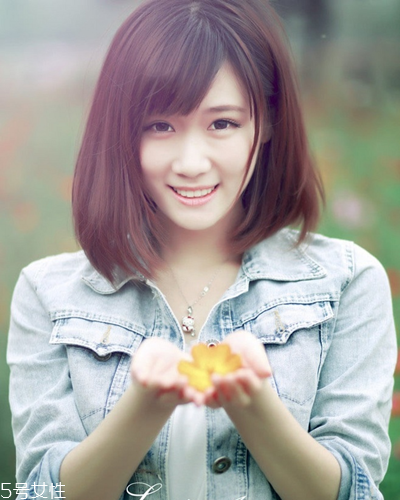 圓臉有劉海好還是沒有劉海好？頭發(fā)少又細(xì)不適合短發(fā)