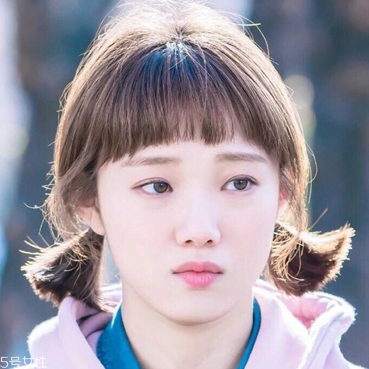 短發(fā)適合扎什么發(fā)型？剪短發(fā)這么好看