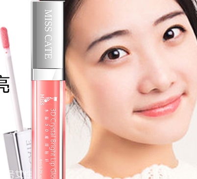 唇蜜怎么涂？一步一步打造嘟嘟唇