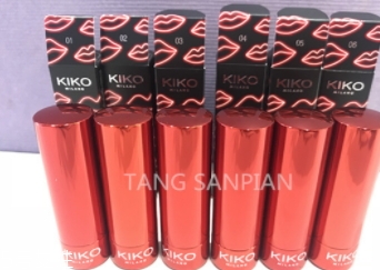 kiko2018情人節(jié)限量心形口紅色號試色 kiko2018情人節(jié)限量心形口紅色號試色