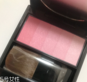 選對(duì)腮紅要注意哪些？十款不踩雷腮紅推薦