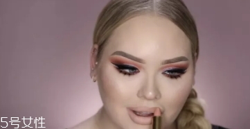 huda beauty沙漠盤(pán)怎么畫(huà)？油管大神一步步示范