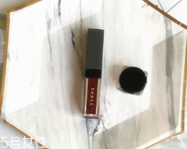 什么唇釉不脫妝？MAC防脫唇釉才是王道