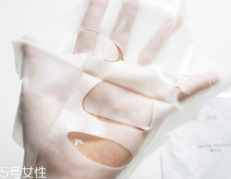 臉上有斑點(diǎn)怎么去除？食療/精華/面膜三管齊下