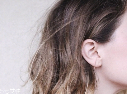 短發(fā)適合扎什么發(fā)型？剪短發(fā)這么好看