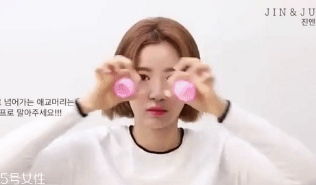 李圣經(jīng)同款短發(fā)怎么打理？吹頭發(fā)的時候盡量吹發(fā)根