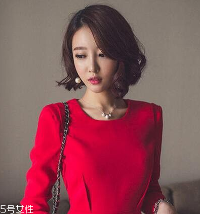 短發(fā)卷發(fā)怎么弄好看？裴秀智發(fā)型同款get