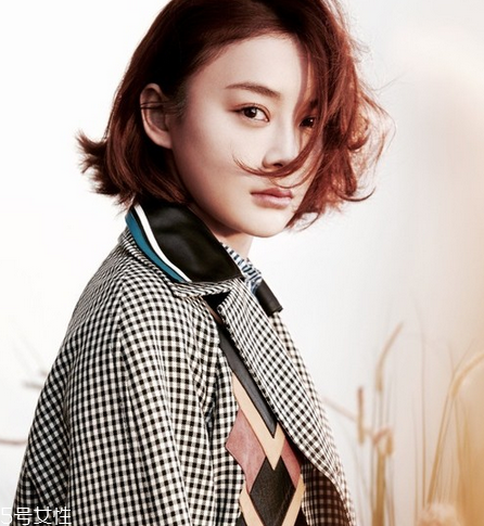 外翹短發(fā)適合什么臉型？再燙內扣你就out了