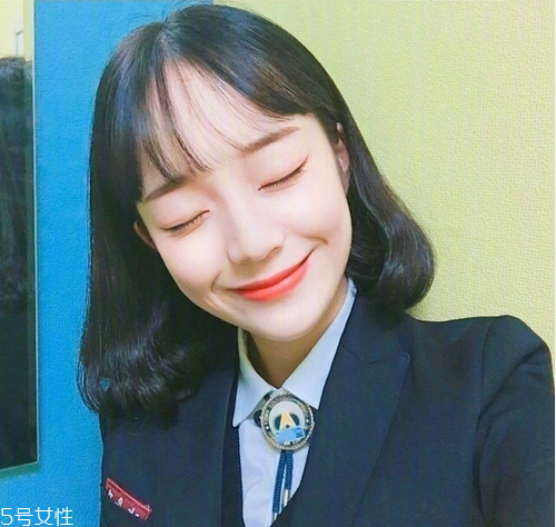 短發(fā)適合扎什么發(fā)型？剪短發(fā)這么好看