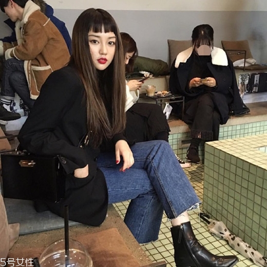 二次元?jiǎng)⒑＿m合什么發(fā)型？讓你個(gè)性十足