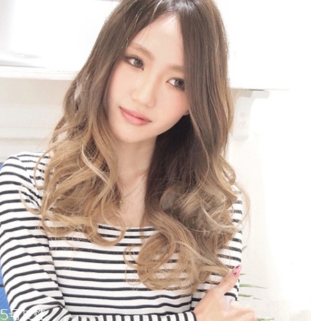 鵝蛋臉扎什么馬尾好看？肉肉臉適合這些發(fā)型