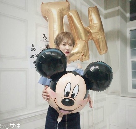 短發(fā)適合扎什么發(fā)型？剪短發(fā)這么好看