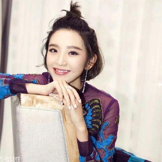 短發(fā)適合扎什么發(fā)型？剪短發(fā)這么好看