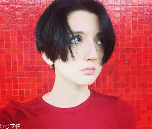 2018年將要流行的女生發(fā)型 女生短發(fā)燙發(fā)流行款 2018年將要流行的女生發(fā)型 女生短發(fā)燙發(fā)流行款